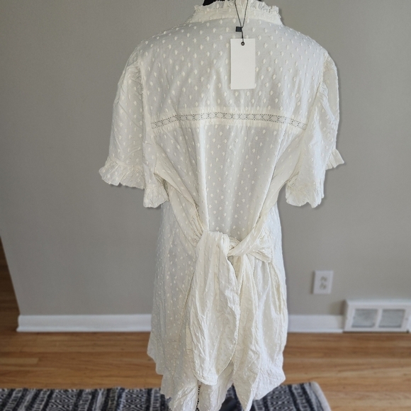 ALLISON Elegant Cream Button-Up Dress - Picture 2 of 5